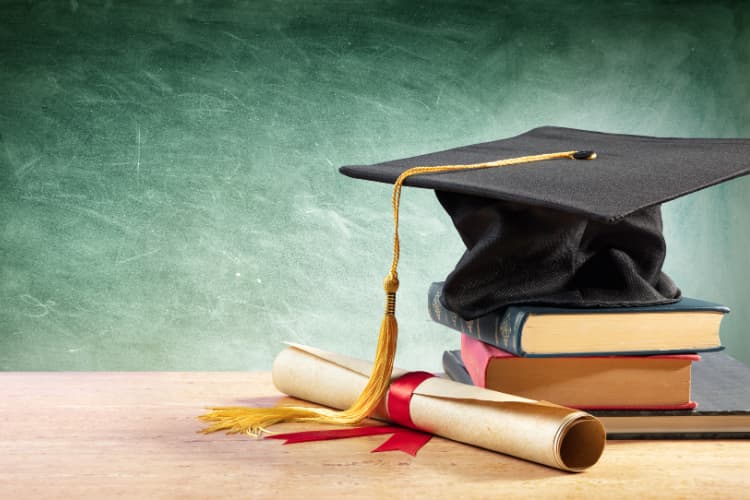 co znamena titul rndr